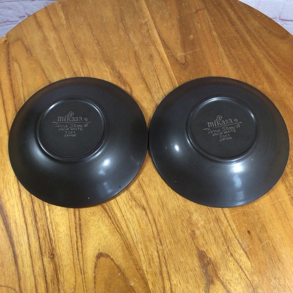 Vintage Mikasa Snow White 7061 Terra Stone Fruit/Dessert Bowls - Set of 2 - Picture 3 of 5